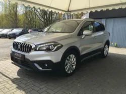 Silber Gebraucht 2017 Suzuki SX4 S-Cross Comfort SUV | 13.580 € (Fairer Preis)