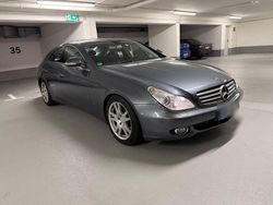 Grau Gebraucht 2006 Mercedes CLS350 Coupé | 11.500 €