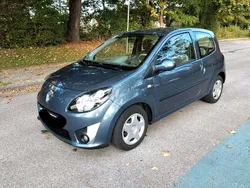 Blau Gebraucht 2009 Renault Twingo Kleinwagen | 2.900 €