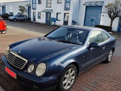 Blau Gebraucht 1998 Mercedes CLK320 | 1.600 € (Superpreis)