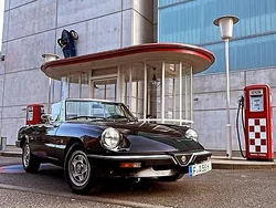 Schwarz Gebraucht 1987 Alfa Romeo Spider Cabrio | 14.490 €