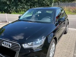 Schwarz Gebraucht 2012 Audi A1 Sportback Attraction Kleinwagen | 9.800 € (Guter Preis)