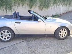 Silber Gebraucht 1997 Mercedes SLK200 Cabrio | 2.500 € (Teuer)