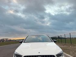 Weiß Gebraucht 2022 Mercedes 220 AMG Coupé | 37.000 € (Teuer)