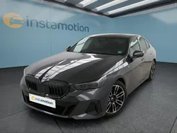 Schwarz Gebraucht 2024 BMW 520 Limousine | 55.949 € (Fairer Preis)