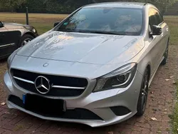 Silber Gebraucht 2015 Mercedes CLA180 Shooting Brake Kombi | 16.900 € (Fairer Preis)