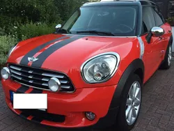 Rot Gebraucht 2011 Mini Cooper D Countryman SUV | 6.099 € (Fairer Preis)