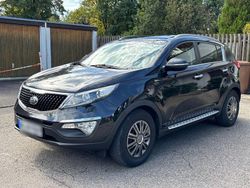 Schwarz Gebraucht 2015 Kia Sportage 2 SUV | 9.950 € (Fairer Preis)