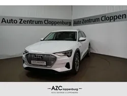 Gletscherweiß metallic Gebraucht 2020 Audi e-tron Sport SUV | 29.950 € (Fairer Preis)