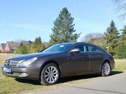 Beige Gebraucht 2008 Mercedes CLS550 Coupé | 17.900 €