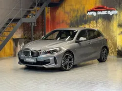 Skyscraper grau metallic Gebraucht 2024 BMW 118 M Sport Kleinwagen | 28.900 € (Fairer Preis)