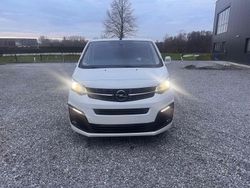 Weiß Gebraucht 2021 Opel Zafira Life Edition Van / Kleinbus | 29.850 € (Guter Preis)