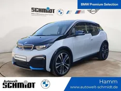 Capparisweiß mit akzent bmw i Gebraucht 2022 BMW i3 Kleinwagen | 20.890 € (Guter Preis)
