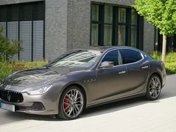 Grau Gebraucht 2017 Maserati Ghibli Coupé | 39.500 € (Fairer Preis)