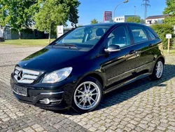 Schwarz Gebraucht 2009 Mercedes B200 Van / Kleinbus | 6.000 € (Fairer Preis)
