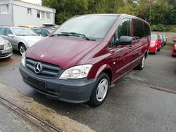 Rot Gebraucht 2014 Mercedes Vito Van / Kleinbus | 11.890 € (Fairer Preis)