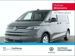 Grau Gebraucht 2024 VW Multivan Basis Van / Kleinbus | 49.780 € (Superpreis)