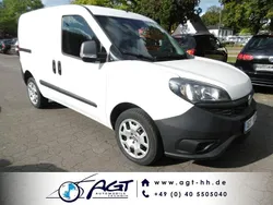 Weiß Gebraucht 2019 Fiat Doblò Van / Kleinbus | 9.900 € (Guter Preis)