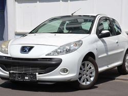 Weiss Gebraucht 2011 Peugeot 206+ Kleinwagen | 1.800 € (Fairer Preis)