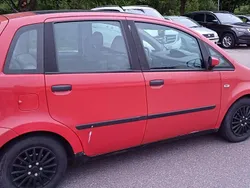 Rot Gebraucht 2005 Fiat Ducato Van | 850 €