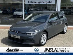 Grau Gebraucht 2022 VW Golf VIII Life Limousine | 23.450 € (Fairer Preis)