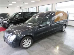Blau Gebraucht 2004 Mercedes E270 Limousine | 14.950 €
