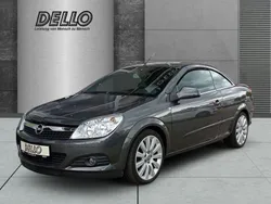 Grau Gebraucht 2010 Opel Astra Cabriolet Cabrio | 9.990 €