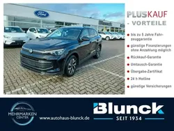 Deep black perleffekt (schwarz) Neu 2024 VW Tiguan Life SUV | 39.990 € (Fairer Preis)