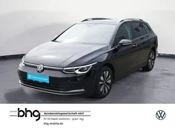 Schwarz Gebraucht 2024 VW Golf VIII Life Kombi | 23.699 € (Fairer Preis)