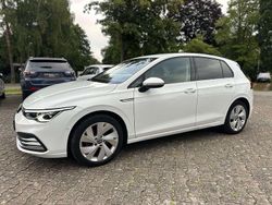 Weiß Gebraucht 2020 VW Golf VIII Style Limousine | 21.990 € (Guter Preis)