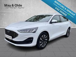 Weiss Gebraucht 2023 Ford Focus Titanium Kombi | 18.666 € (Guter Preis)