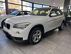 Weiß Gebraucht 2012 BMW X1 Sport Line SUV | 9.200 € (Fairer Preis)