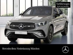 Grau Gebraucht 2025 Mercedes GLC200 AMG SUV | 71.900 €