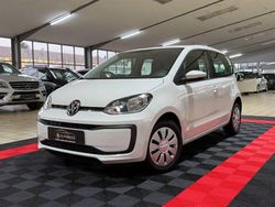 Weiß Gebraucht 2017 VW up! move up! Kleinwagen | 7.900 € (Guter Preis)