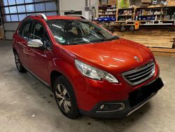 Rot Gebraucht 2014 Peugeot 2008 SUV | 7.200 € (Etwas zu teuer)