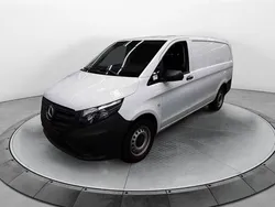 Weiß Gebraucht 2022 Mercedes Vito Van / Kleinbus | 19.990 € (Superpreis)