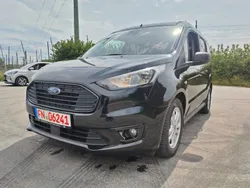 Schwarz Gebraucht 2020 Ford Tourneo Connect Trend Van / Kleinbus | 11.990 €