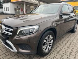 Braun Gebraucht 2016 Mercedes GLC220 SUV | 23.300 € (Guter Preis)