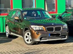 Braun Gebraucht 2010 BMW X1 SUV | 7.700 € (Teuer)