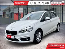 Weiß Gebraucht 2017 BMW 218 Active Tourer Advantage Van / Kleinbus | 16.885 € (Fairer Preis)