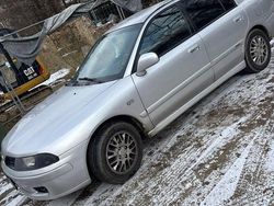 Grau Gebraucht 2003 Mitsubishi Carisma Limousine | 1.200 €
