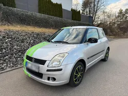 Silber Gebraucht 2006 Suzuki Swift Kleinwagen | 600 € (Superpreis)