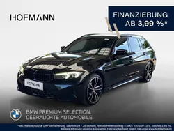 Saphirschwarz metallic Gebraucht 2023 BMW 320 M Sport Kombi | 43.823 € (Fairer Preis)
