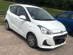 Weiß Gebraucht 2017 Hyundai i10 Style Kleinwagen | 5.000 € (Guter Preis)