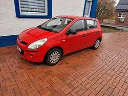 Rot Gebraucht 2010 Hyundai i20 Kleinwagen | 3.490 €