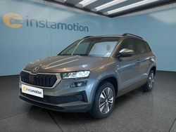 Silber Gebraucht 2022 Skoda Karoq SUV | 25.499 € (Etwas zu teuer)
