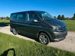 Grau Gebraucht 2017 VW T6 Comfortline Van | 34.000 € (Superpreis)