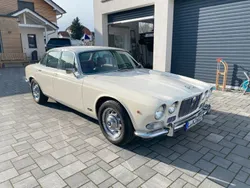 Beige Gebraucht 1971 Jaguar XJ6 Limousine | 20.900 €