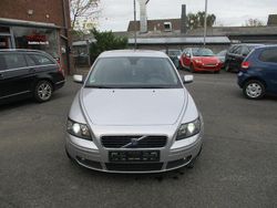 Silber Gebraucht 2004 Volvo S40 Summum Limousine | 1.900 € (Fairer Preis)