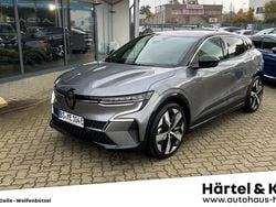 Andere farbe Gebraucht 2024 Renault Mégane Komfort Limousine | 34.290 € (Teuer)